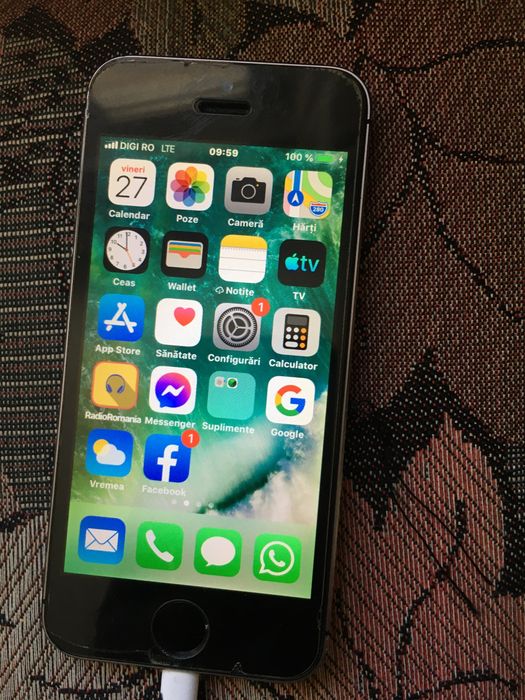 Iphone cinci foarte bun