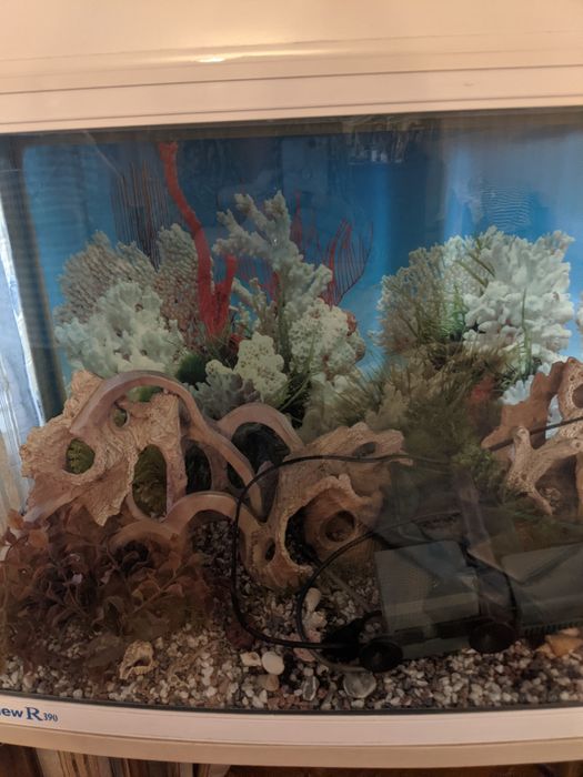 Продам аквариум на ножках