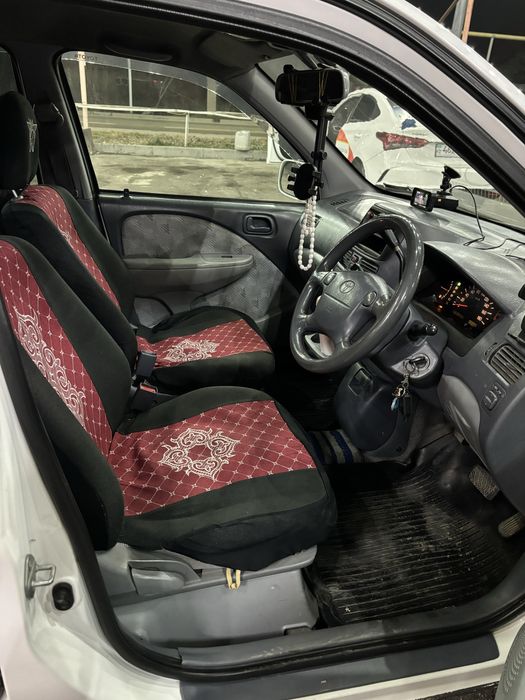 Продам Toyota Raum 1997г