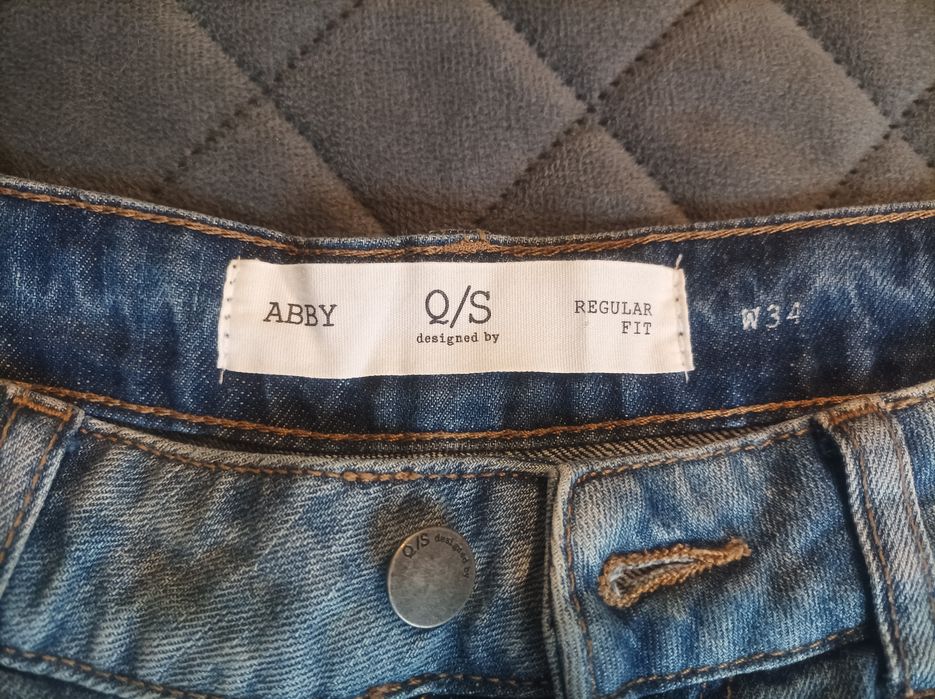 Къси дънкови панталони