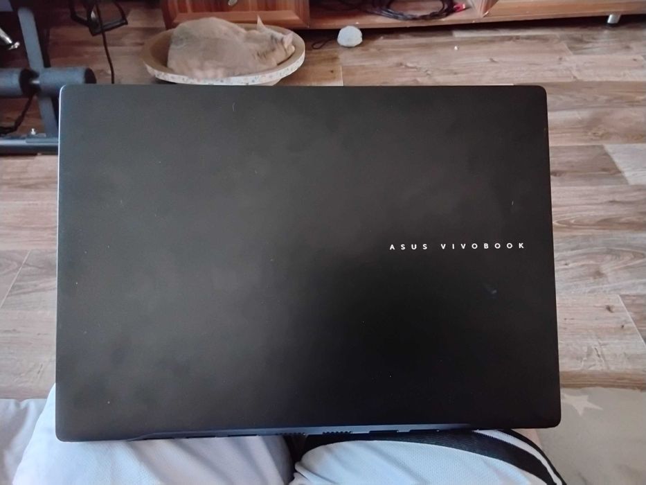 Продам ультрабук асус vivobook s14