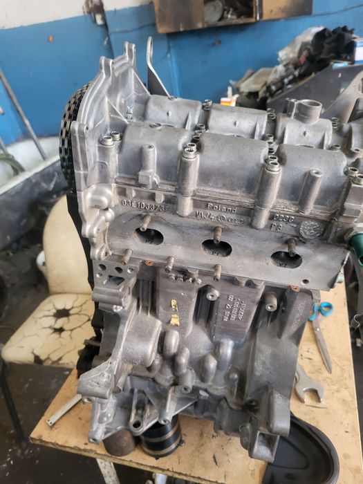 Продам двиготель шкода рапид 1,2