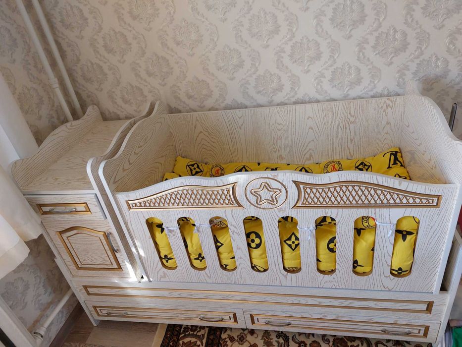 Kravat detskiy. SROCHNO!