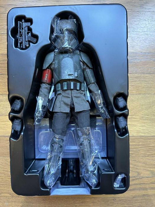 Star Wars Hot Toys  Transport Trooper 1/6 scale