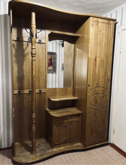 Прихожая 1.60 на 2.25