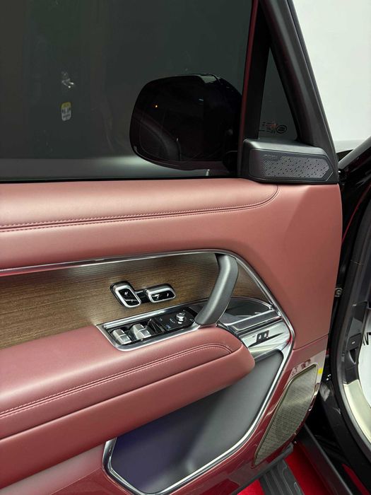 Продается Land Rover Range Rover Vogue SWB P400