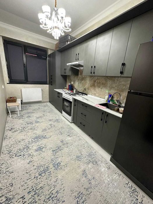 Mirobod grand city kv sotiladi!!