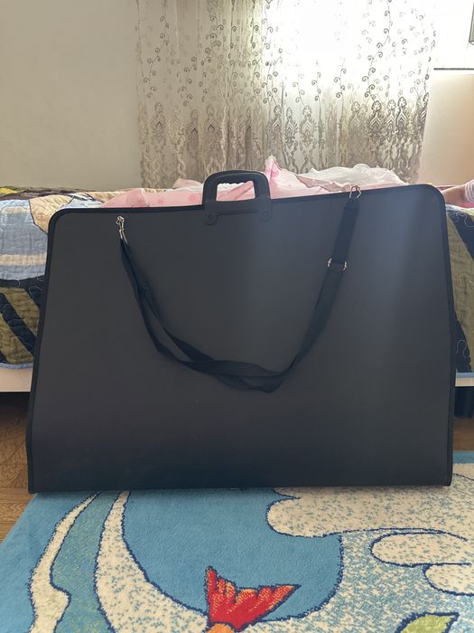 Продам срочно папка портфель  дешево