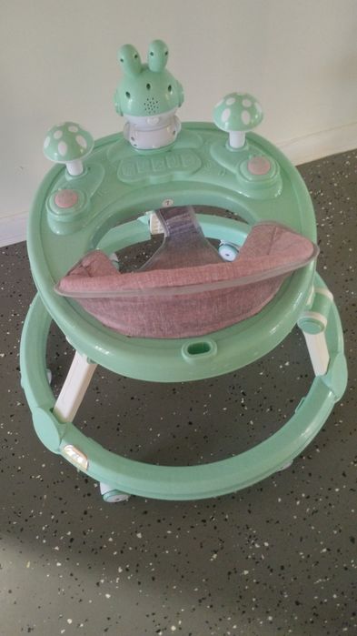 Ходунок  в отличном состоянии