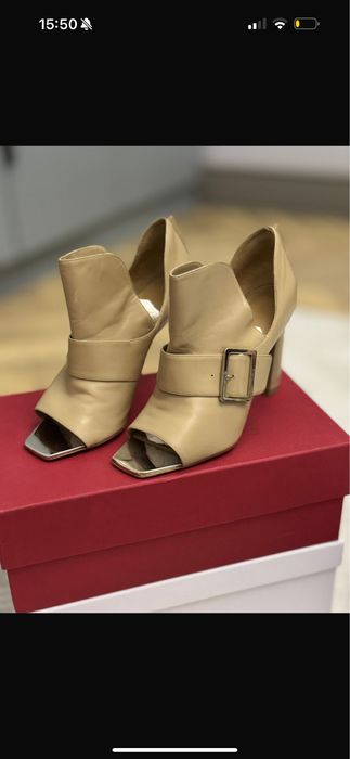 Туфли от salvatore ferragamo