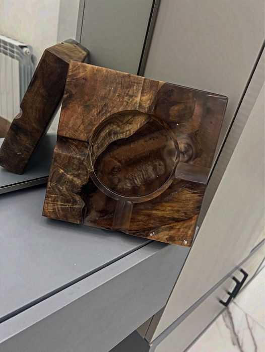 Луксозни пепелници за пури от дърво и епоксидна смола