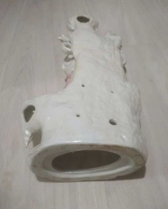 2 статуэтка из фарфора. продам