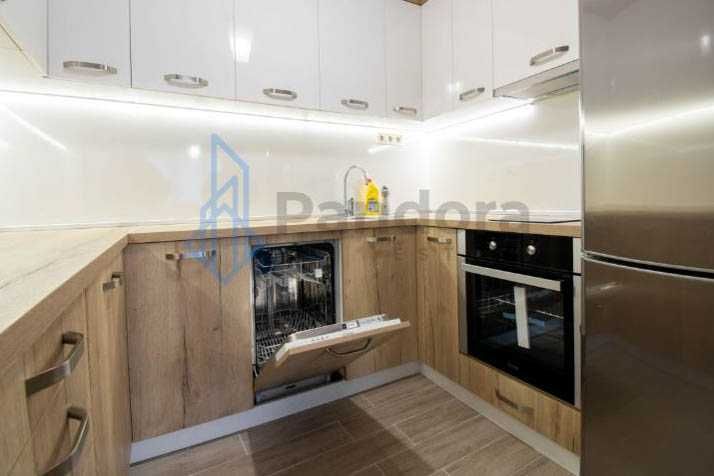 Тристаен апартамент под наем в кв.  Зона Б - 5