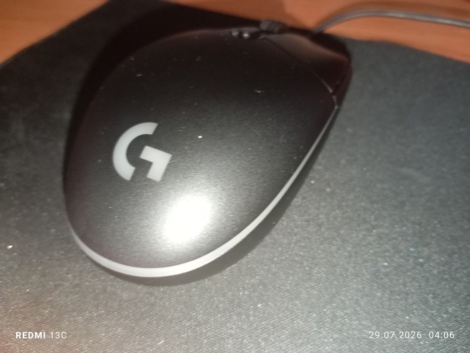 ПРОДАЮ ИГРОВУЮ МЫШКУ Logitech G102 оригинал новая коробка утеряна