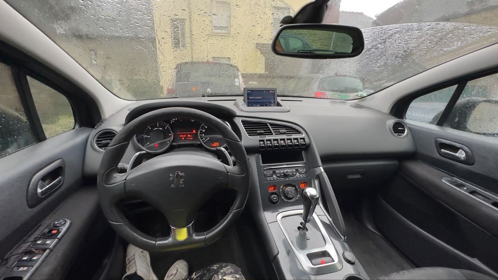 Peugeot 3008 2012