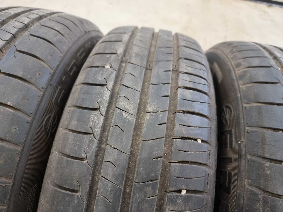 Set 4 Anvelope VARA 175.65.14 "Firemax" ; stare buna