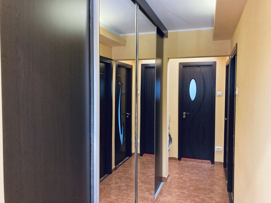 INCHIRIEZ apartament 3 camere zona Nicolae Grigorescu