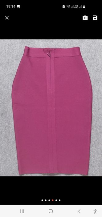 Fusta din elastic dur, nou-nouță,  superba!