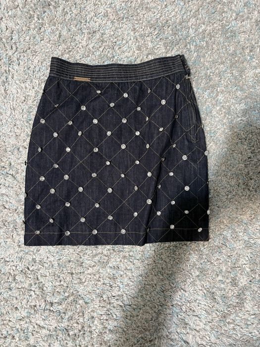 Пола      Djofra