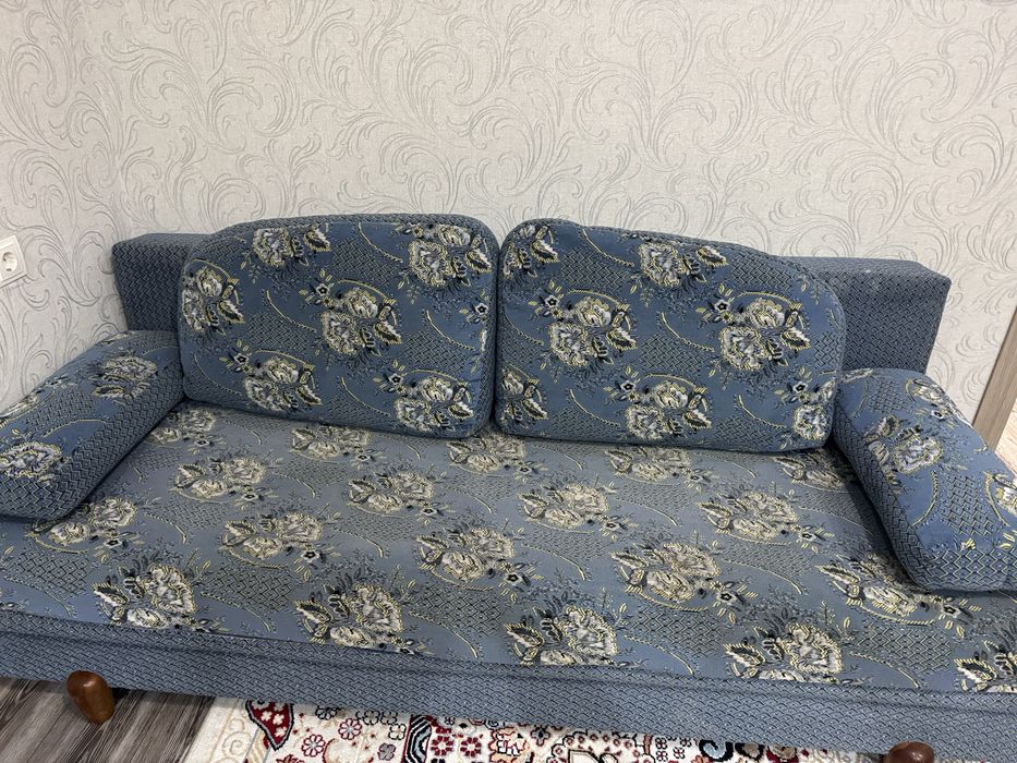 Диван-кровать.      .