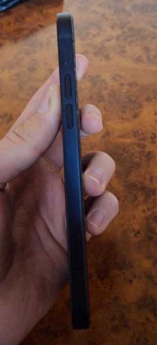 iphone 12 hotira 64 xich qati alishmagan ideal