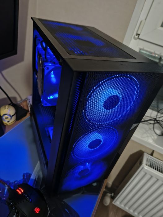 Продам мощный игровой компьютер!