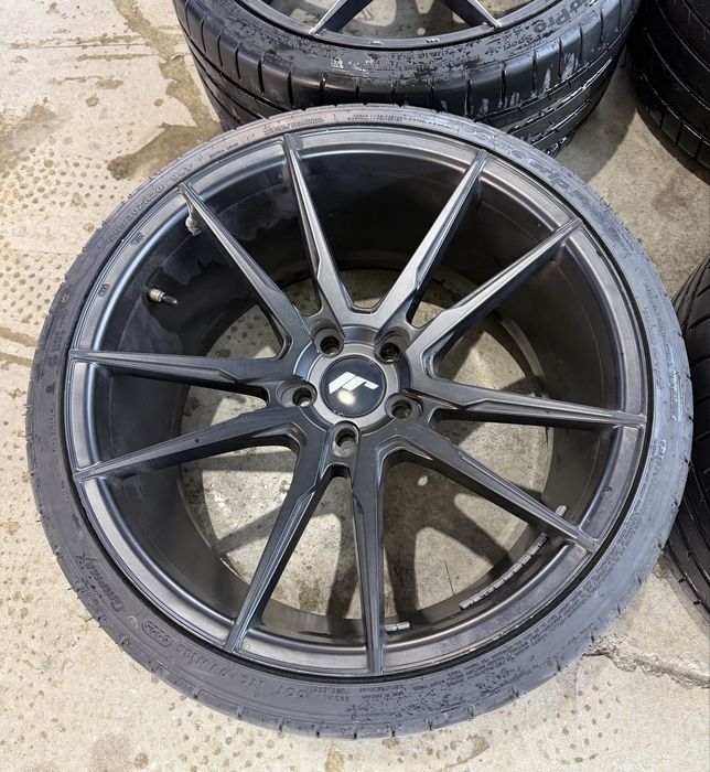 Джанти JR JR21 20" 5x112, ET35, 10J, 72,6 с гуми