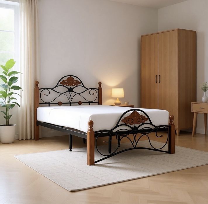 Продаю кровать в отличном состоянии