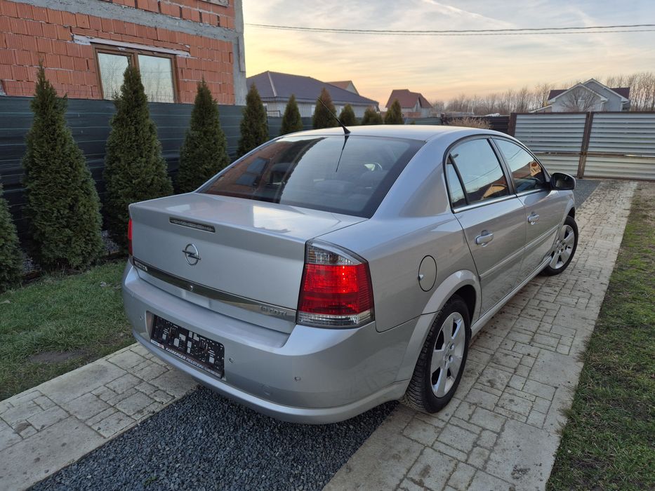 Opel Vectra C Facelift 1.9 CDTI 6+1 Viteze  Xenon Parktronic Tempomat