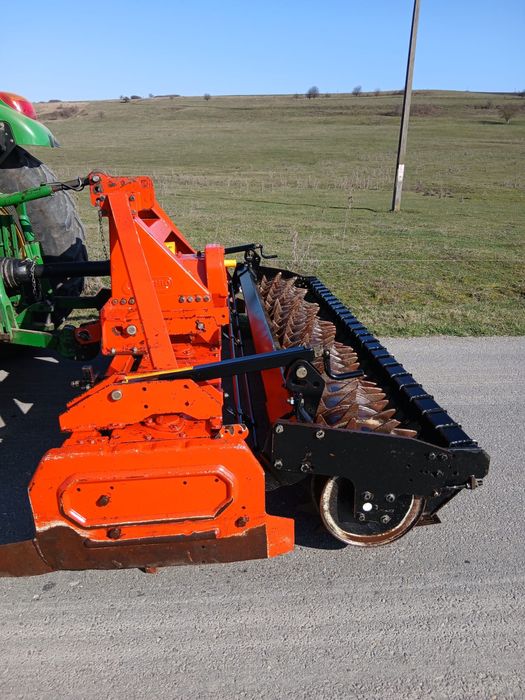 Freza grapa rotativa de  pamant Maschio DC 3000