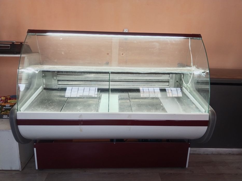 Витриный морозильник