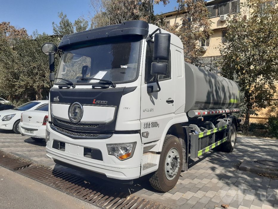 Сотувда тайёр! SHACMAN водовоз 15 куб.м юкори сифатли howo вадовоз