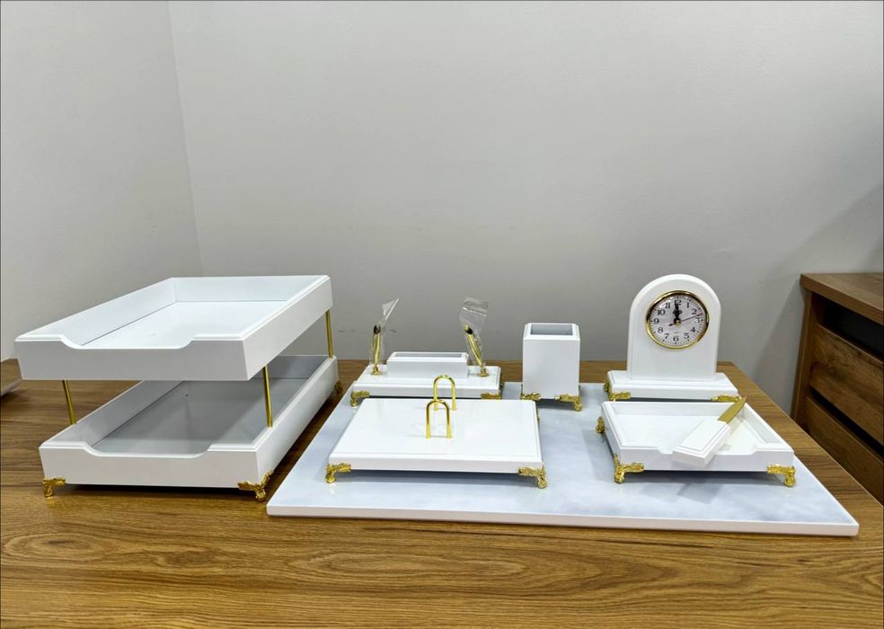 Офисный, стольный набор руководителя