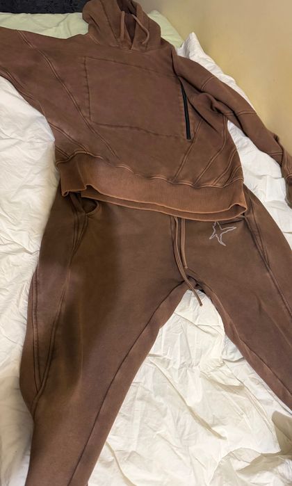 Екип луда нов без забележки или други гнусотии по него размер S