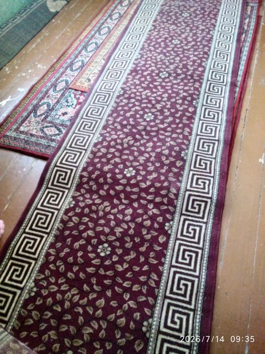 gilamlar yaxshi holatda