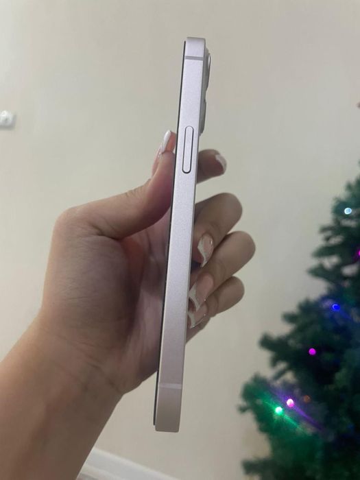 Продается IPhone 13, 128 ГБ