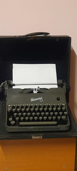 Mașină de scris Rheinmetall 1950  impecabilă
