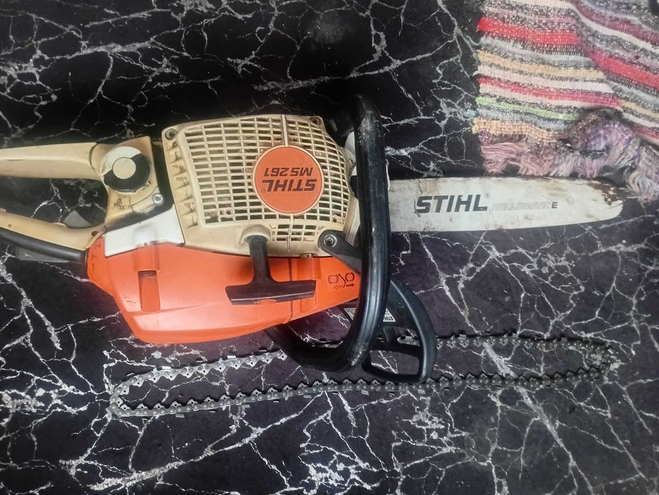 Moto ferastrau sthil   model 261 MS