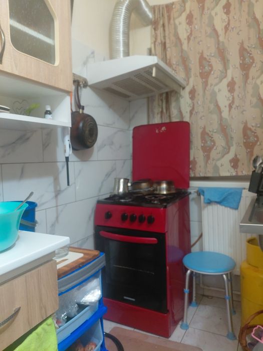 Aragaz. cu hota sau separat