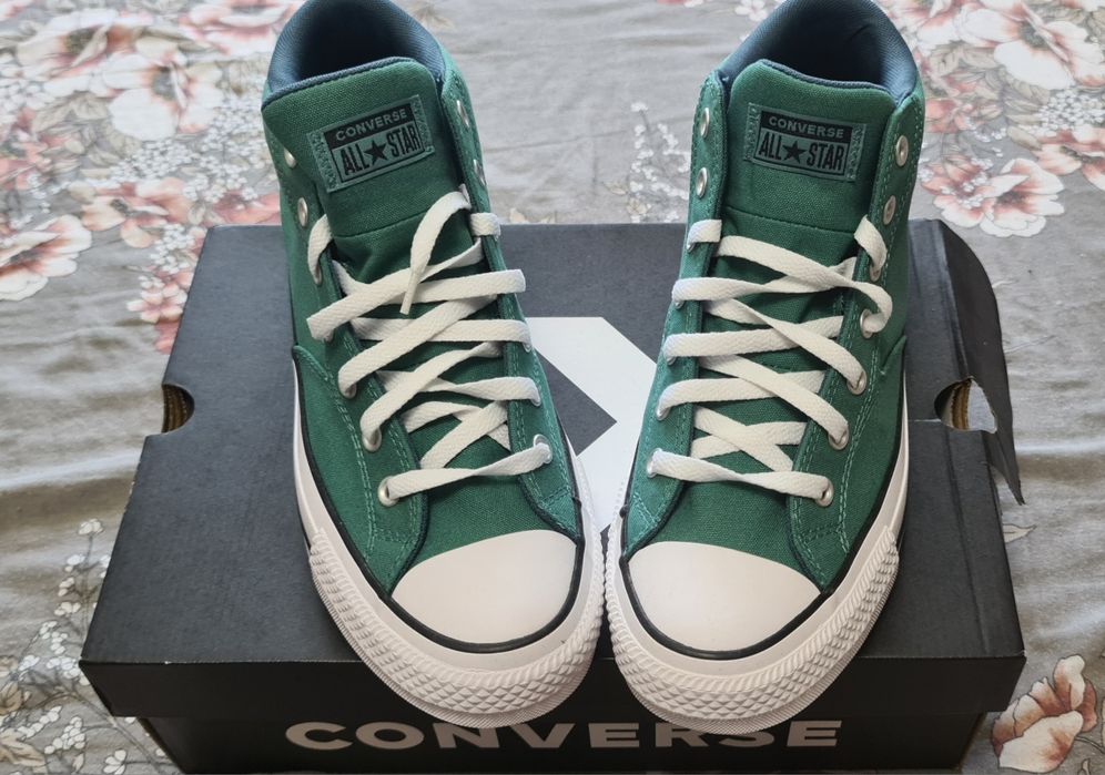 Tenesi Converse barbati marimea 45 Noi