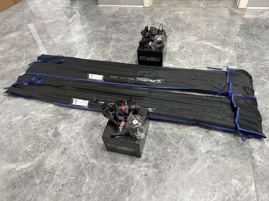 Set 2 Feedere Robinhan Dexter 3.60 XH 180g + 2 Mulinete Robinhan Monster River 5000LA