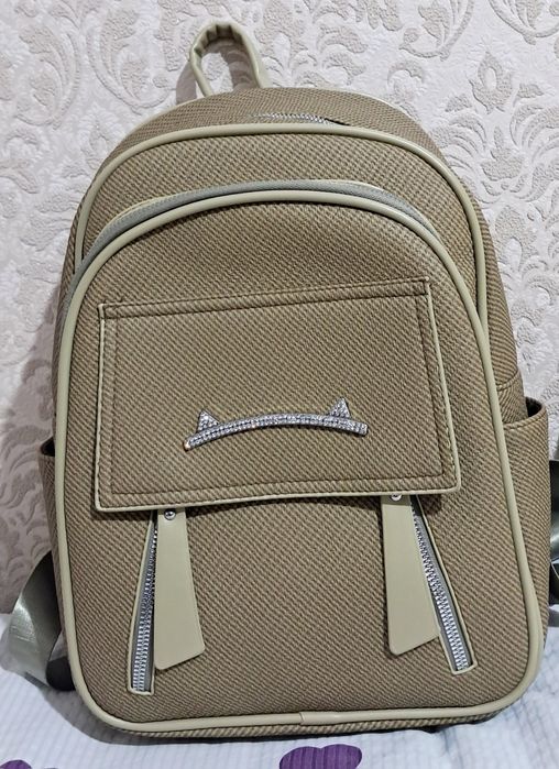 продаю рюкзак, сумки