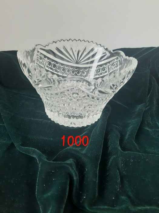 Вазы хрустальные