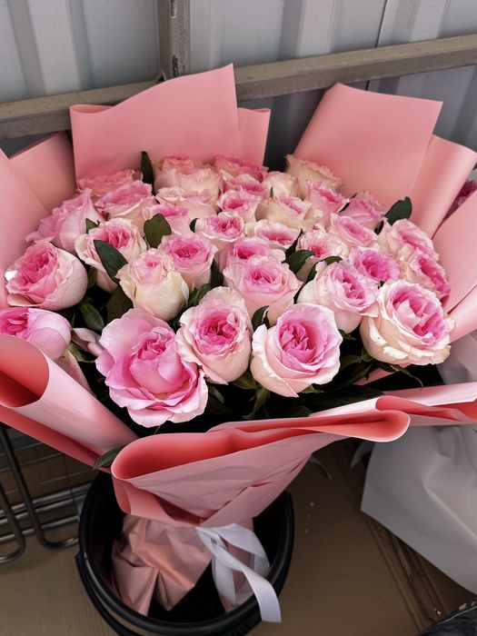 Б/у цветы сатылады