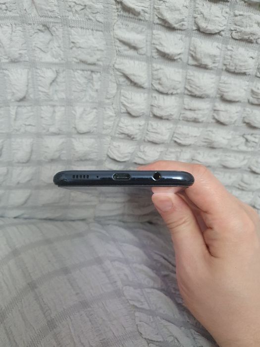 Srochna Sotiladi Samsung Galaxy A30s 4/64Gb Original Xolati yaxshi zor