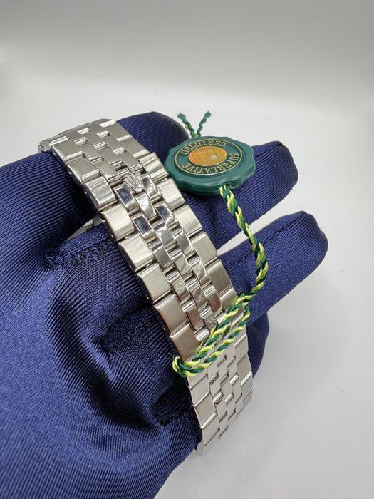 Rolex Land-Dweller