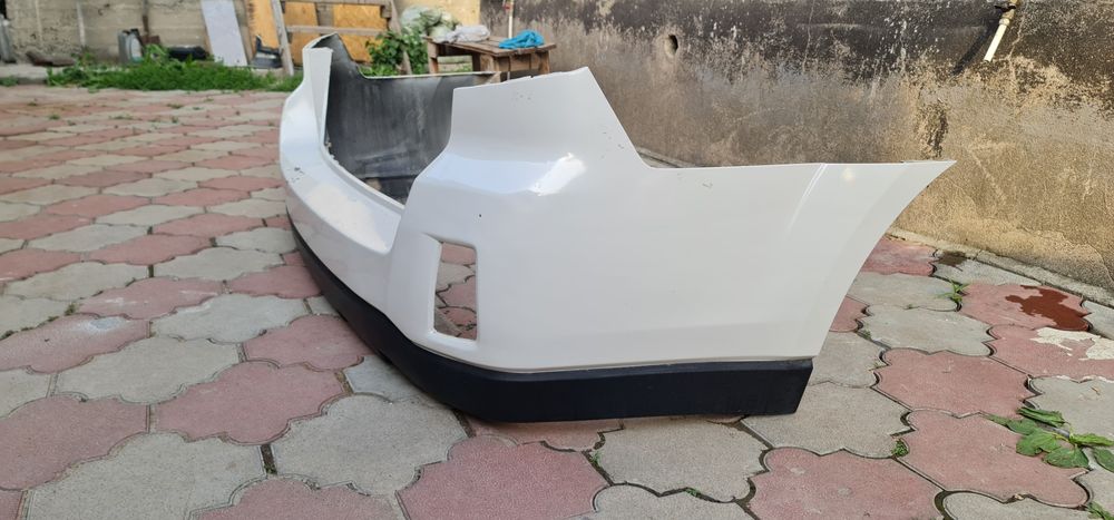 Задний бампер Subaru outback BR