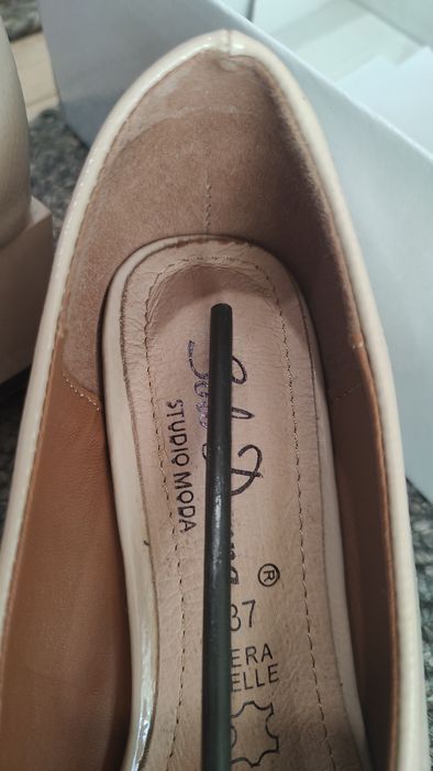 Pantofi cu toc patrat 37 nude/bej deschis Solo Donna Benvenuti piele