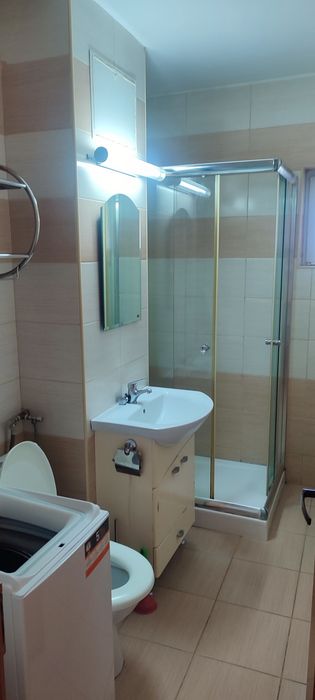 Închiriez apartament 1 camera
