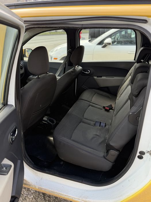 Dacia lodgy 1.6 заводски газ 6+1